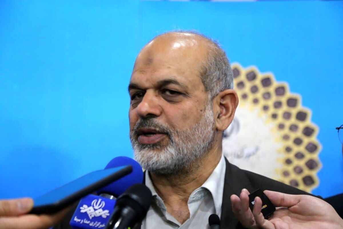 عجز در برابر کدخدا در قاموس انقلاب اسلامی نیست