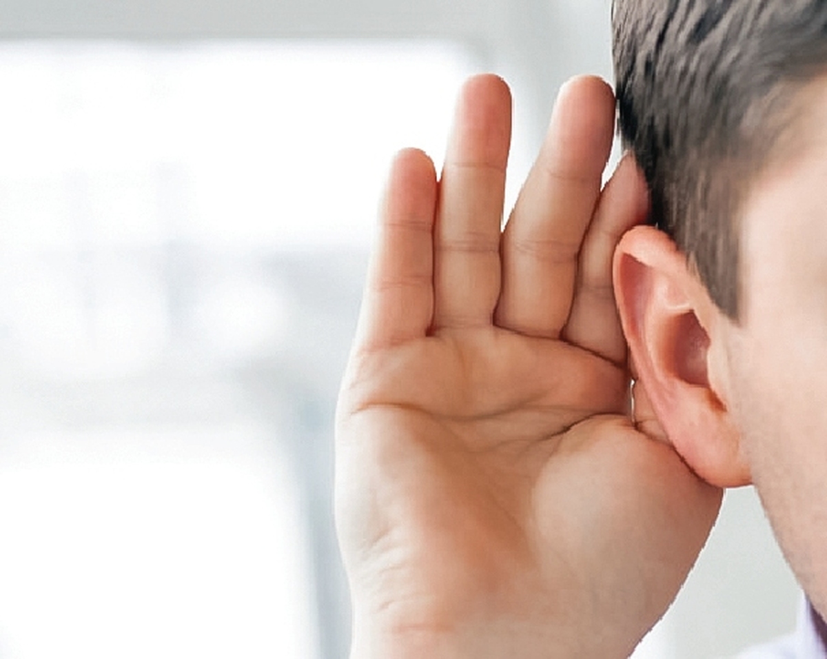 گوش دادن و اهمیت آن در زندگی