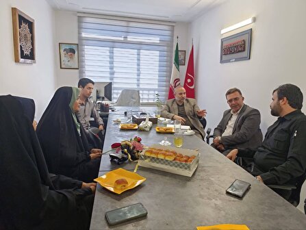 بازدید از نمایندگی روزنامه جوان توسط مدیرکل دفترمدیریت عملکرد بازرسی