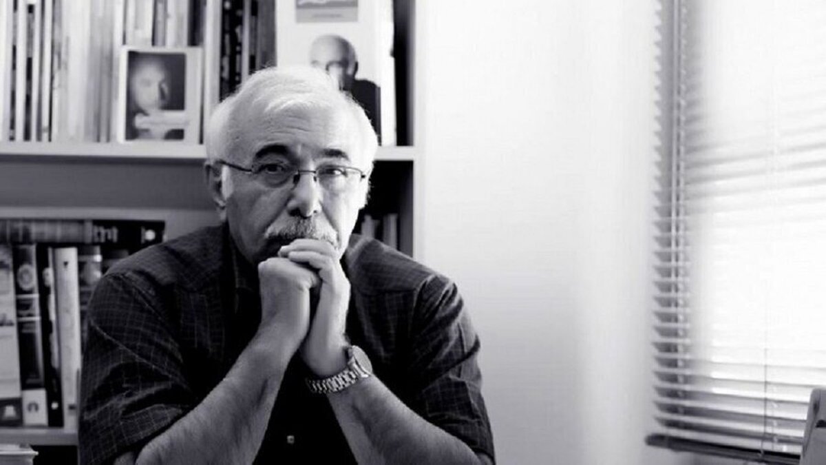 سکته مغزی شدید آقای شاعر/ محمدعلی بهمنی در بیمارستان بستری شد