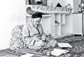 آقا! آقا! این چه سؤالی است که مطرح می‌کنید