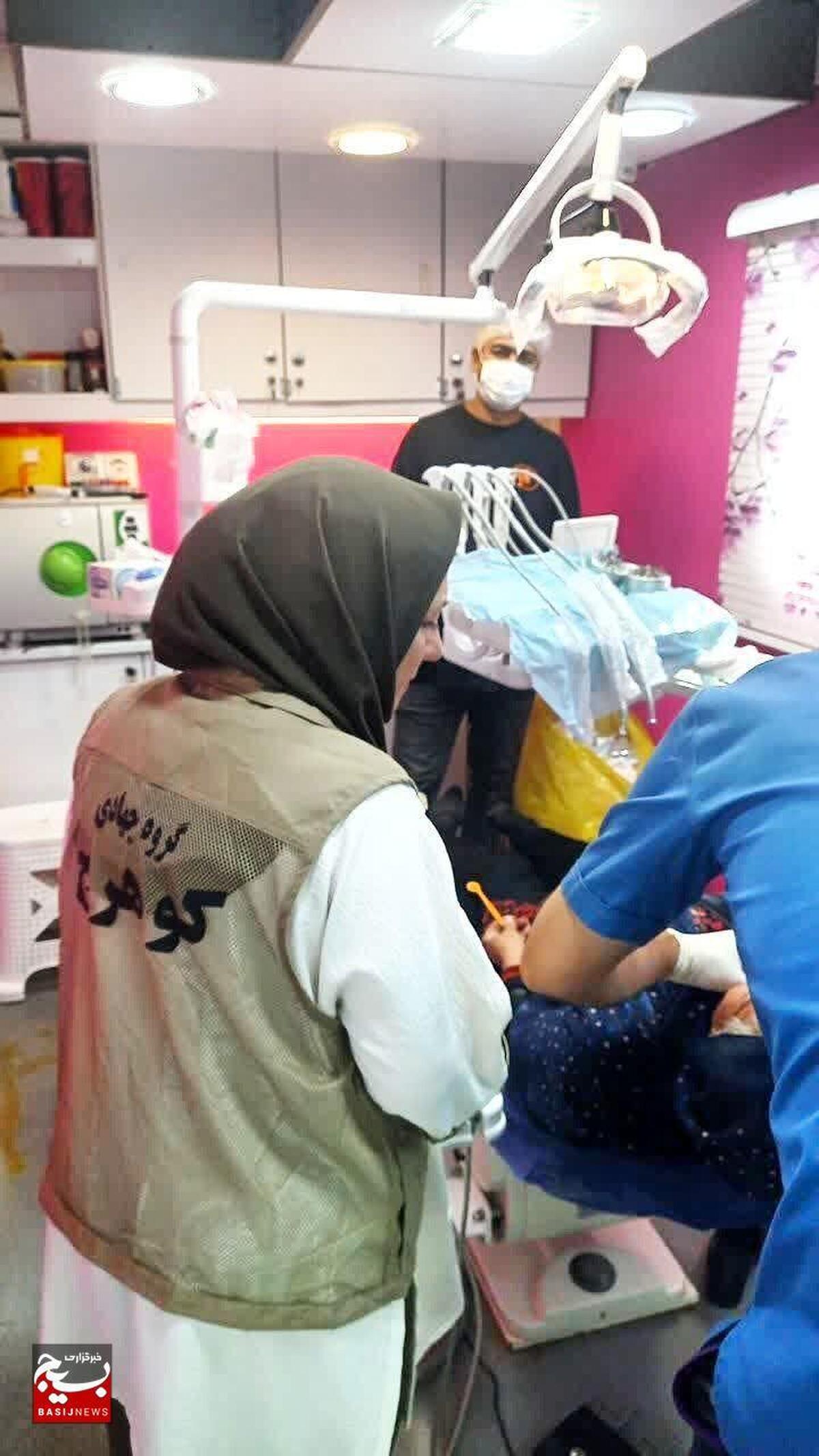 درمان  ۱۱۳۰ بیمار کم برخوردار توسط پزشکان جهادگر البرزی