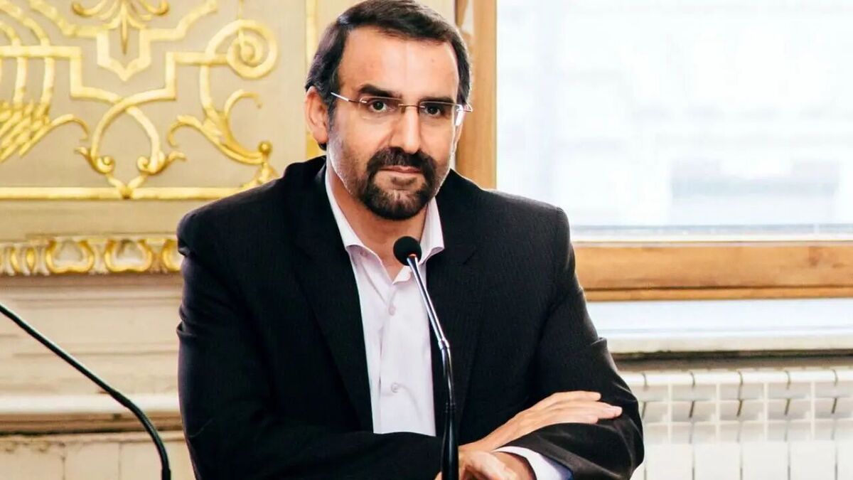 سنایی: گفتمان پزشکیان، همگرایی و وحدت با کشور‌های همسایه و منطقه است