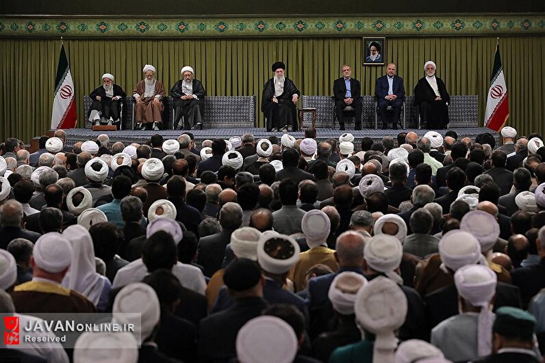 دیدار مسئولان نظام و سفرا و مهمانان کشورهای اسلامی با رهبر انقلاب