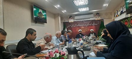 200 موکب به زائران جامانده  از پیاده روی اربعین در اصفهان خدمت رسانی می کنند
