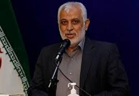 حضور مردم در نماز جمعه به امامت رهبری، باری دیگر همراهی مردم با نظام را به نمایش گذاشت