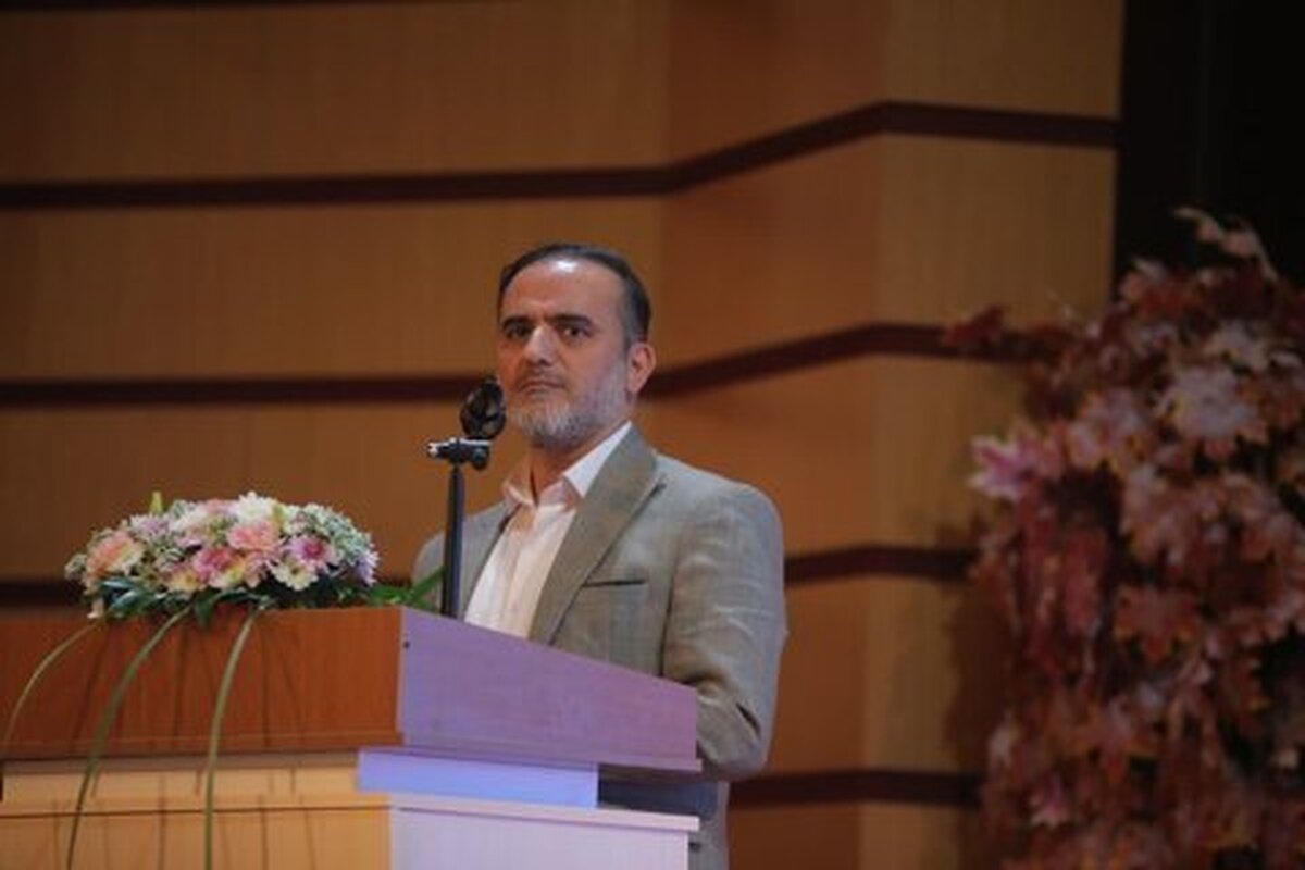 توسعه تمدن و ترویج داشته‌های فرهنگی و هنری با نظام سازی اتفاق می‌افتد