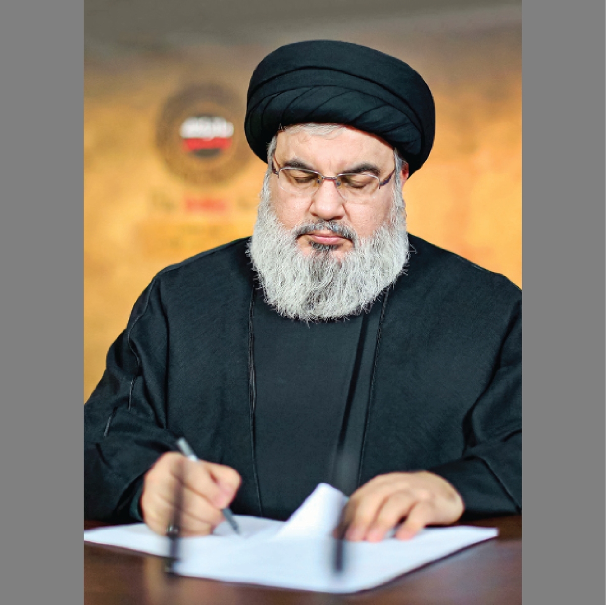  او برای همه اعصار پیامی جاودان فرستاد: قطعاً پیروز می‌شویم!