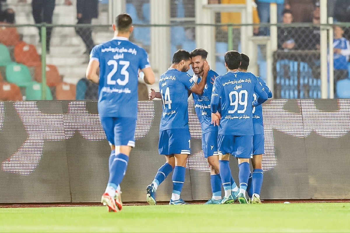 استقلال با جوانانش برد