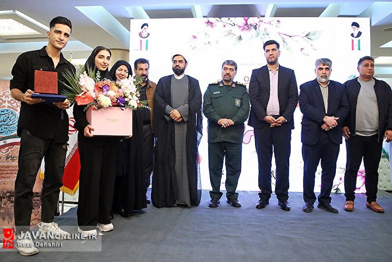 دومین مراسم جشن «هم‌نفس قهرمان»