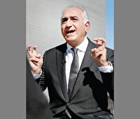 «بی بی» و «شازده» آویزان از توهم آشوب در ایران