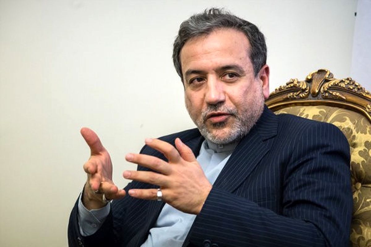 عراقچی: ایران حق دارد به اسرائیل پاسخ دهد، اما تحولات منطقه را هم در نظر می‌گیرد