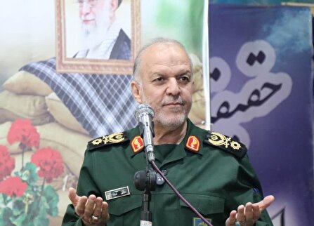 در برابر تهدیدات، با اقتدار ایستاده‌ایم