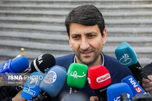 به بخش خصوصی مجوز اپراتور هوش مصنوعی می‌دهیم