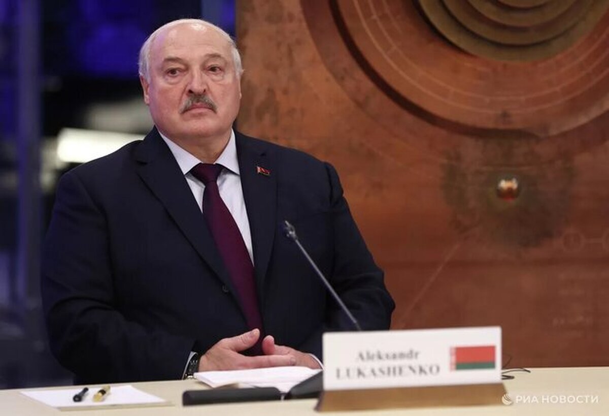 لوکاشنکو: زلنسکی پیش از آنکه دیر شود به توافق برسد