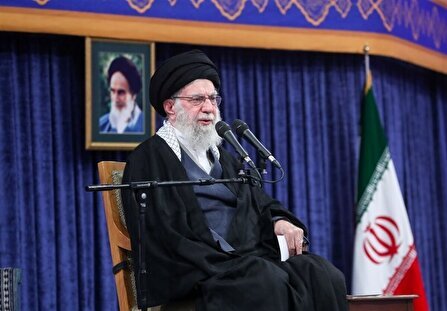 ما دشمن را به زانو درمی‌آوریم