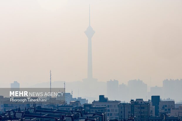 کیفیت هوای تهران همچنان ناسالم است