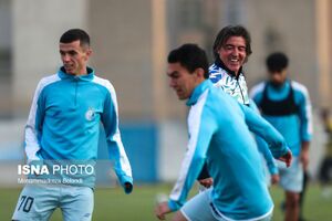 اردوی نیم فصل استقلال منتفی شد