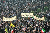 گلایه از اقتصاد داریم وطن به دشمن نمی‌سپاریم