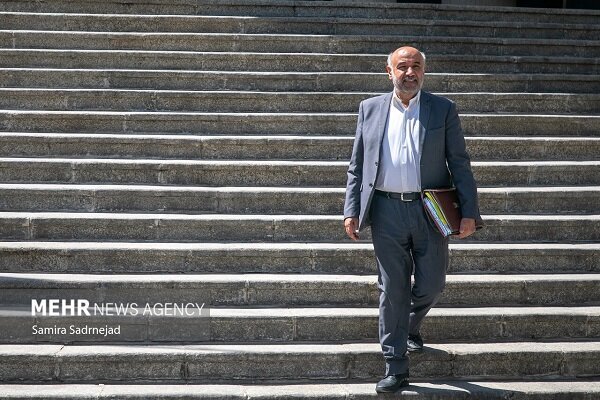 میدری: کالابرگ جدید به همه ایرانیان پرداخت می‌شود