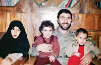 پدرم حتی از جبهه با مدرسه فرزندانش در ارتباط بود