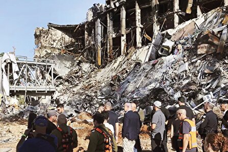 عبور از لاپوشانی و اذعان به سانسور