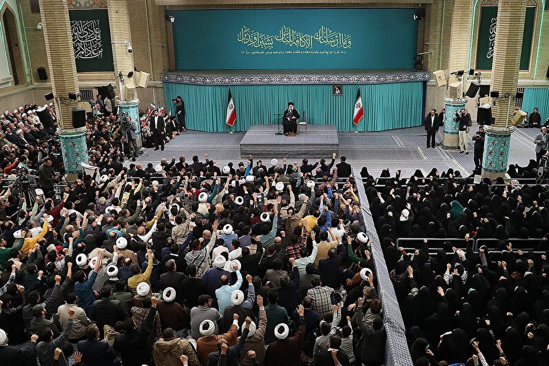 رهبر انقلاب: رئیس جمهور آمریکا، مجرم اصلی فتنه اخیر است