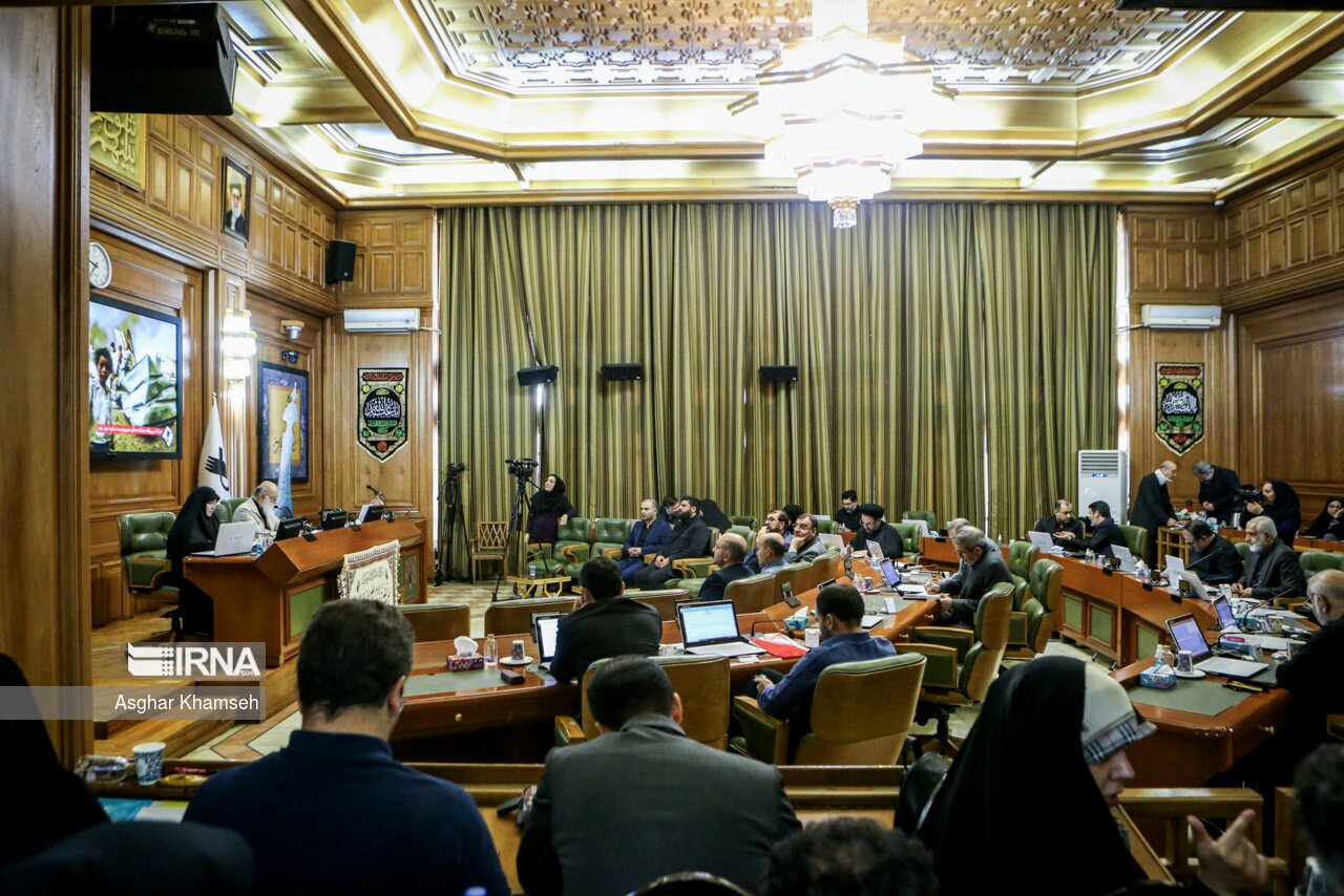 امروز در جلسه علنی شورای شهر تهران چه گذشت؟