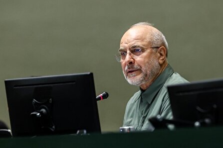 پاسخ به مطالبات معیشتی وظیفه فوری مسئولان است