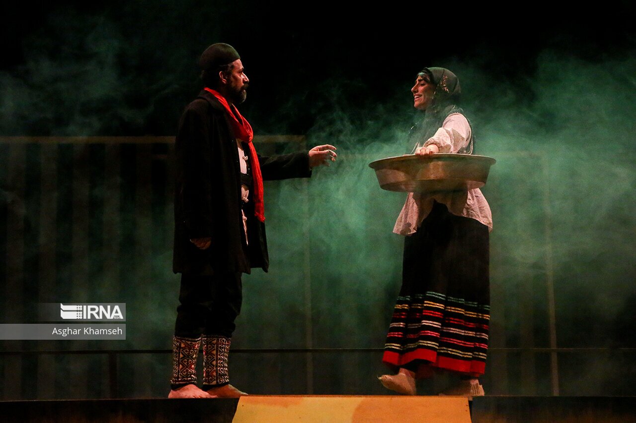 فروش بلیت‌های آثار چهل‌وچهارمین جشنواره تئاتر فجر آغاز شد