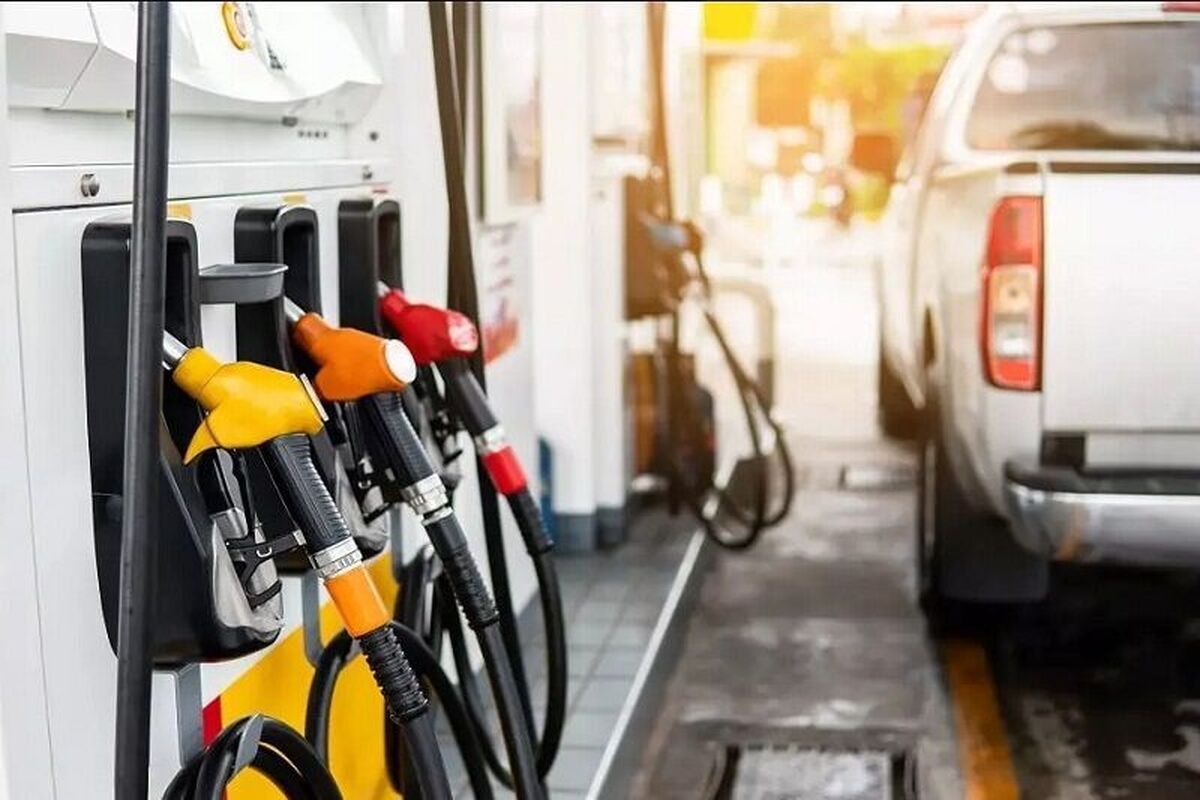 قیمت بنزین سوپر در بورس انرژی لیتری ۷۲ هزار تومان شد
