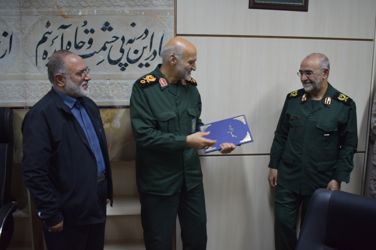 تکریم و معارفه مسئول نمایندگی بنیاد تعاون بسیج خراسان رضوی