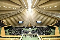 نمایندگان مجلس لباس سپاه بر تن کردند