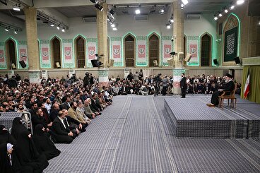 رهبر انقلاب: آنچه واضح می‌کند که این فتنه آمریکایی بود، سخنان خود رئیس جمهور ایالات متحده است!