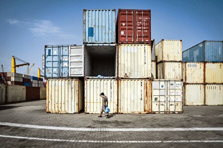 سقوط تقاضای کاذب ارز برای واردات