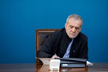 دستور پزشکیان به عراقچی: زمینه مذاکره در فضای عاری از تهدید فراهم شود