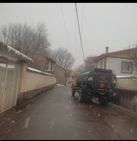 سوخت‌رسانی بی‌وقفه در استان البرز با وجود بارش برف و سرمای شدید