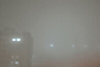 تعطیلی رقابت‌های فوتبال استان تهران در روز‌های آلوده