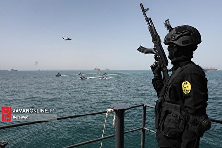 تمرین آزادسازی کشتی ربوده شده در رزمایش مرکب دریایی ایران و روسیه
