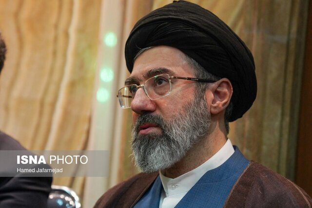 انتخاب رهبر انقلاب مایه امیدواری و تسکین قلوب امت اسلامی شد