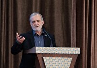 در مقابل مشکلات و زورگویی‌ها تسلیم نخواهیم شد