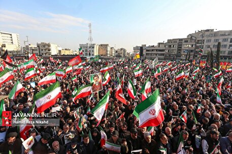 اجتماع مردمی بیعت با آیت‌الله سید مجتبی خامنه‌ای سومین رهبر معظم انقلاب اسلامی - تهران