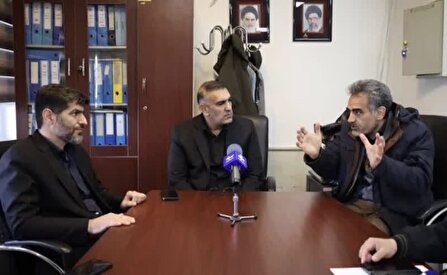 بازدید معاون استاندار البرز از انبار نفت شهید دولتی منطقه البرز