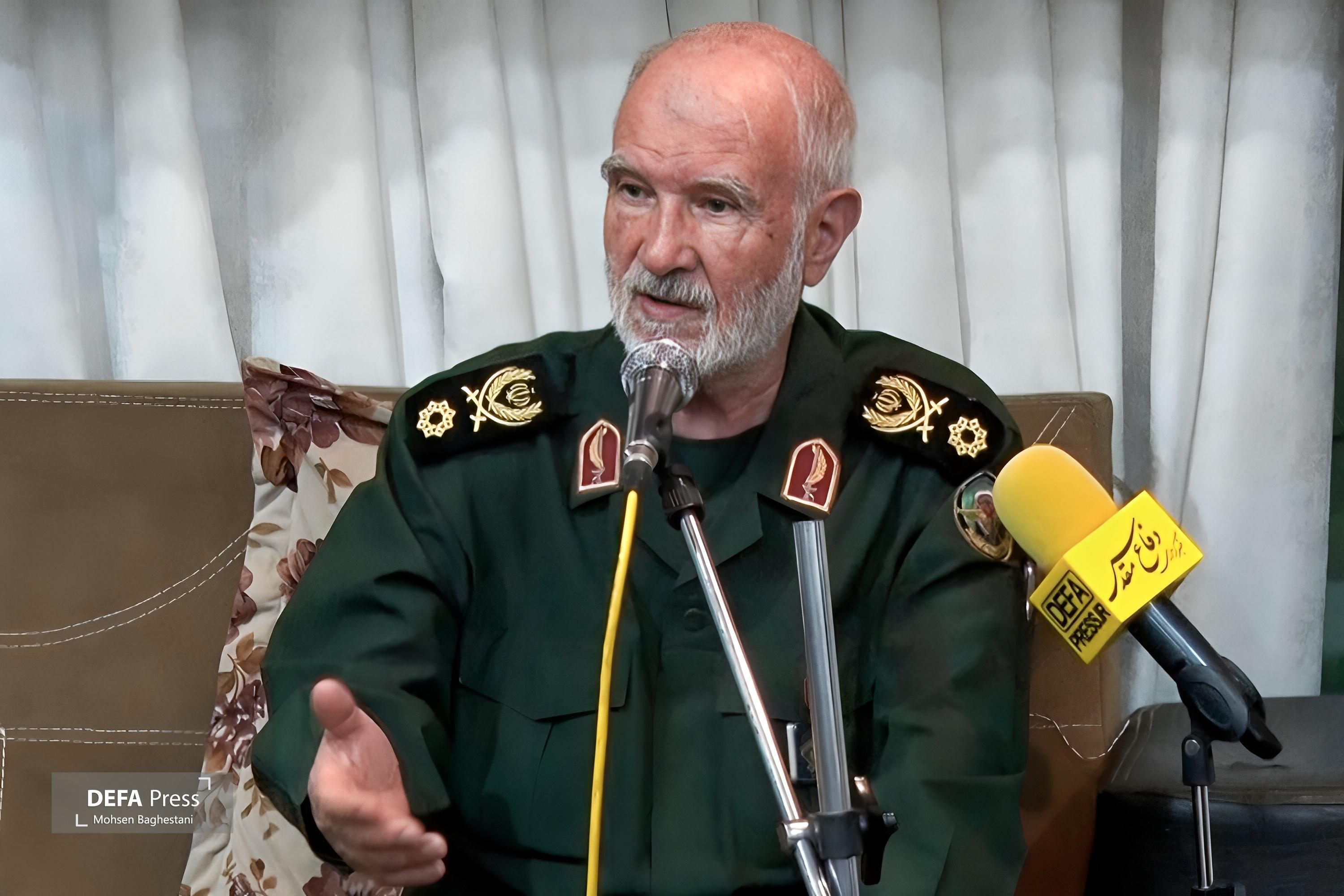 سردار اسدی: ناوهای آمریکا در منطقه وارد فاز تبلیغات شده است