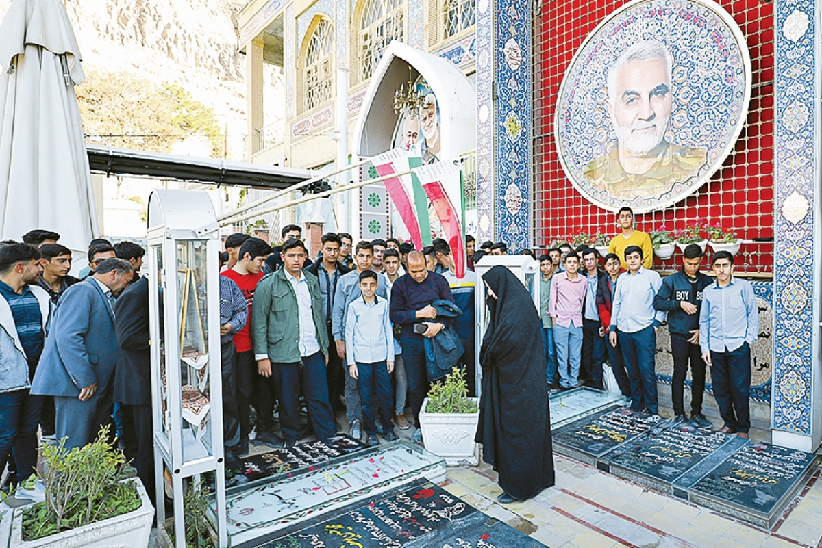 «خانه پدری» در سال نو، جایی در نزدیکی قله