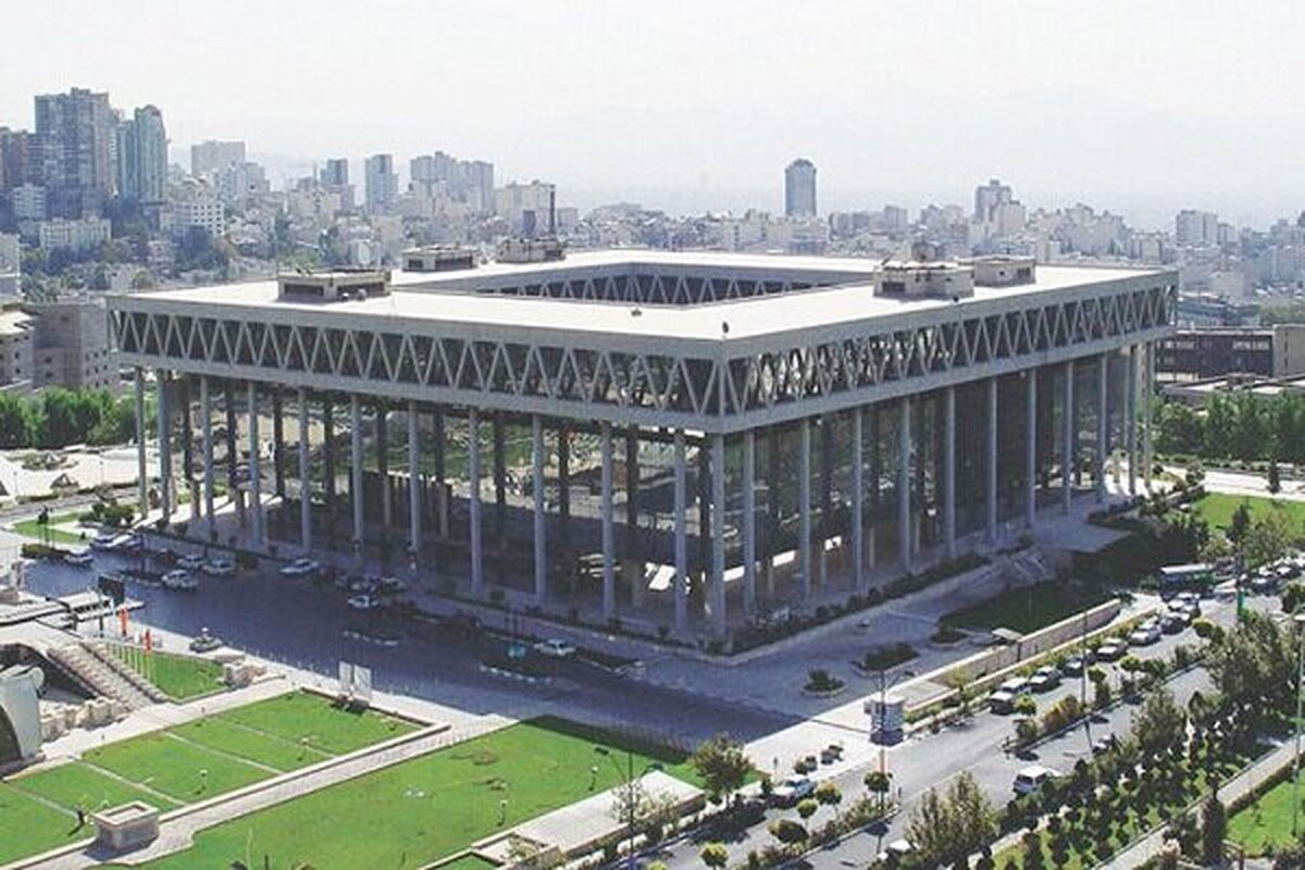 صدا و سیما باید برای ایجاد جذابیت محتوایی تلاش کند
