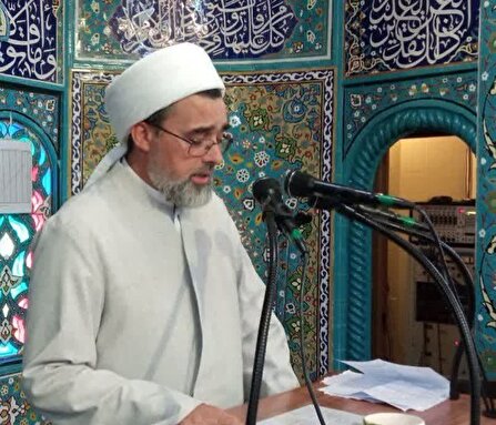 وجود مبارک امام رضا در ایران موجب خیر و برکت است