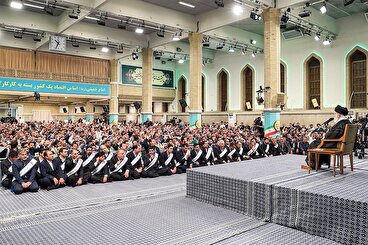 رهبر انقلاب: کارگر یکی از ستون‌های اصلی قوام و دوام جامعه و سرمایه اصلی برای تحقق شعار سال است