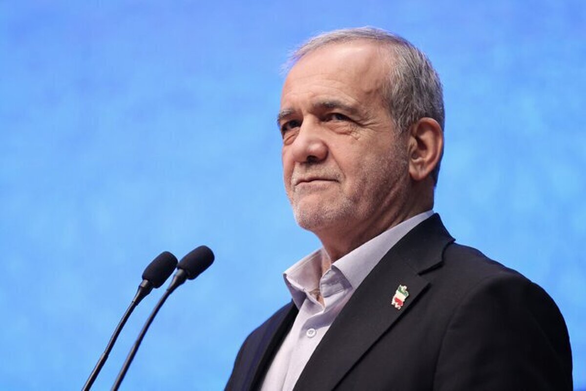 رئیس جمهور وارد کرمانشاه شد