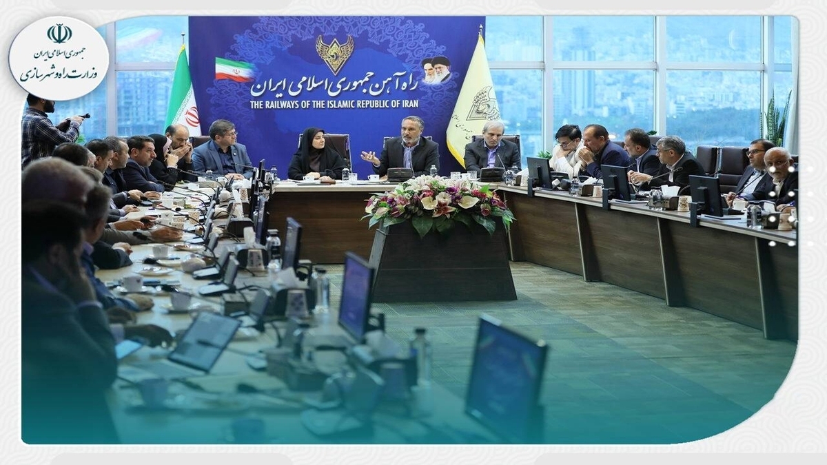 انتفاع مردم در همدلی و هم‌افزایی وزارت راه و شهرسازی و کمیسیون عمران مجلس است
